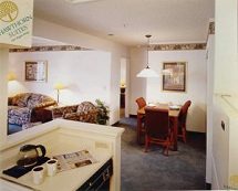 Hawthorn Inn & Suites room